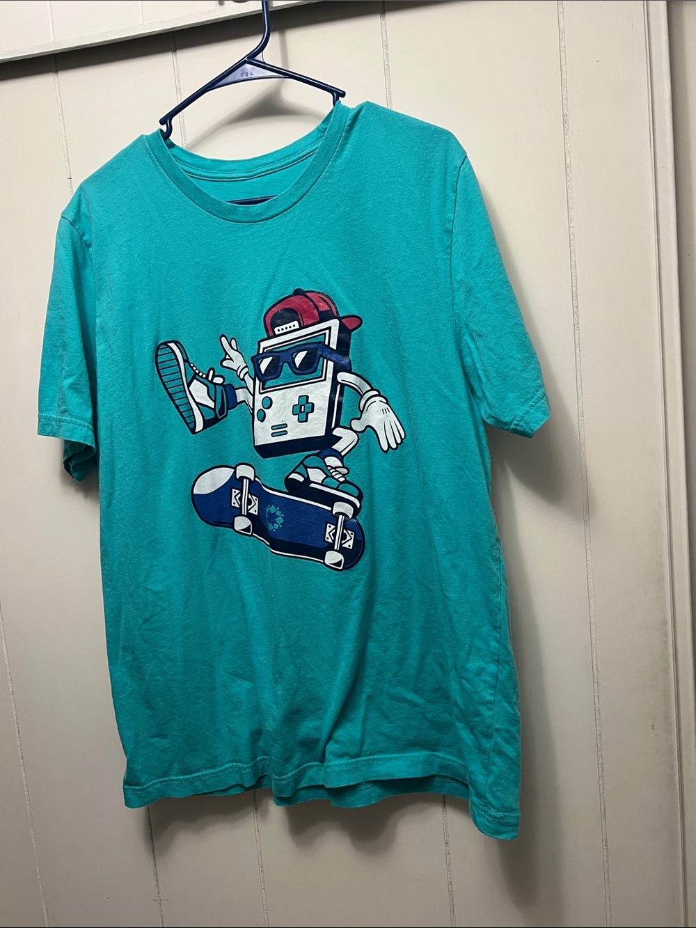 Turquoise Graphic Skateboard Gamer Tee XL